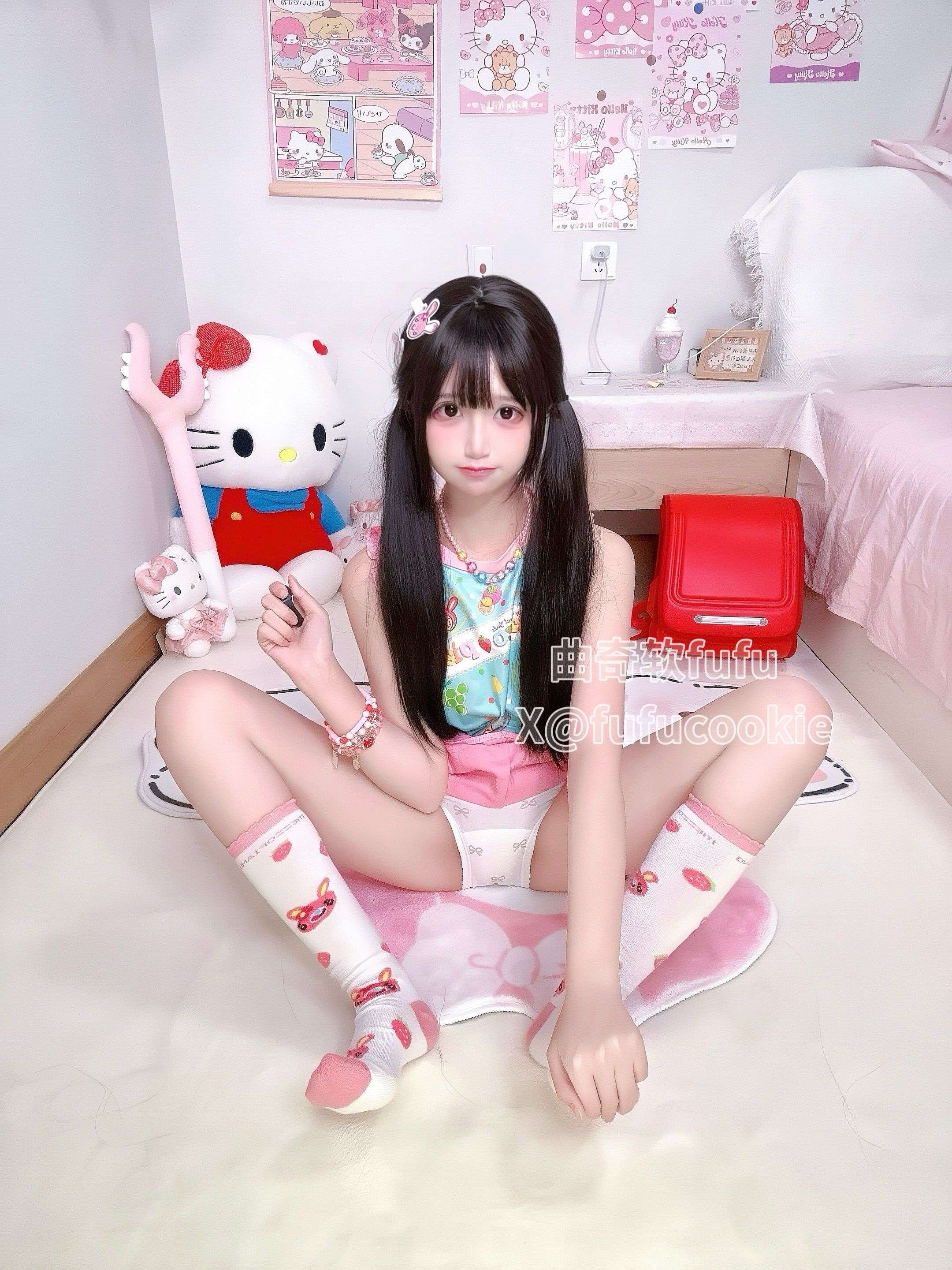 No.003 曲奇软fufu - 乖乖女儿服 [52P,5V-162MB]-lcoser